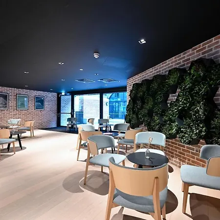 Aparthotel Staycity Street Dublino