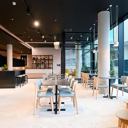 Aparthotel Staycity Street Dublino