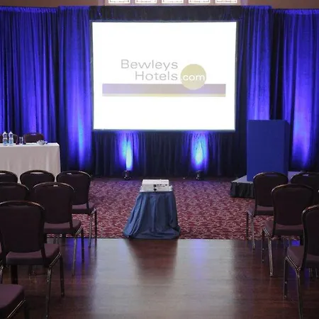 Clayton Ballsbridge