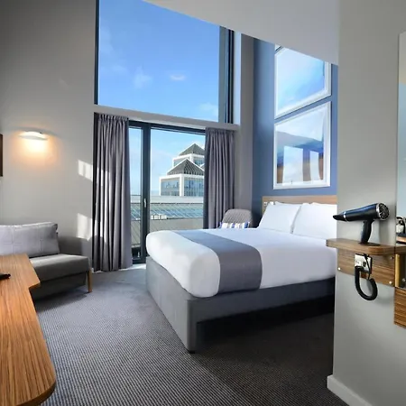 Travelodge Centre