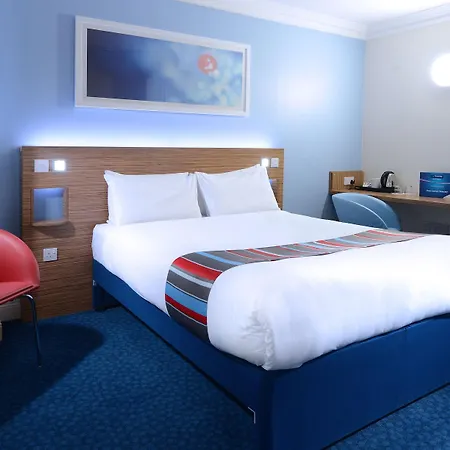Hotel Travelodge City Rathmines 3*