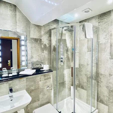 Hotell Beresford 3*