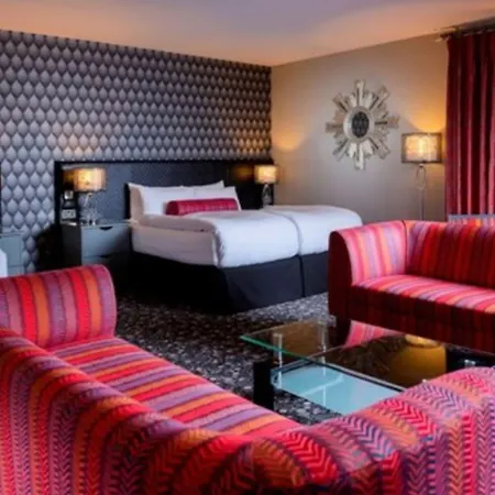Hotel Hampton