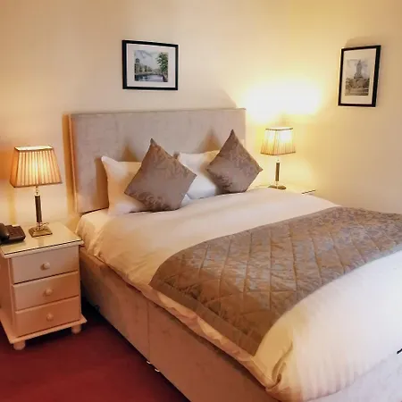 Morehampton Townhouse 3*