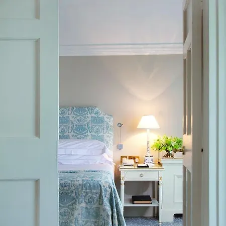 The Merrion 5*