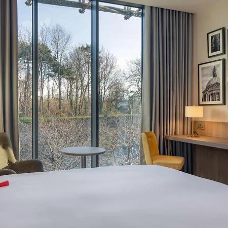 מלון Hilton Kilmainham 4*