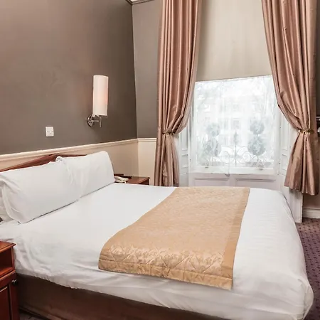 The Lansdowne Otel