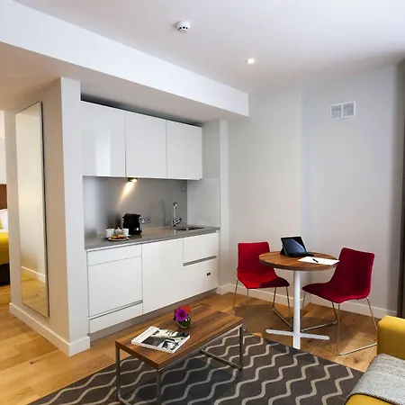 Premier Dublin, Ballsbridge دبلن