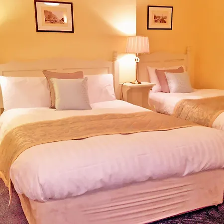 Baggot Court Townhouse מלון