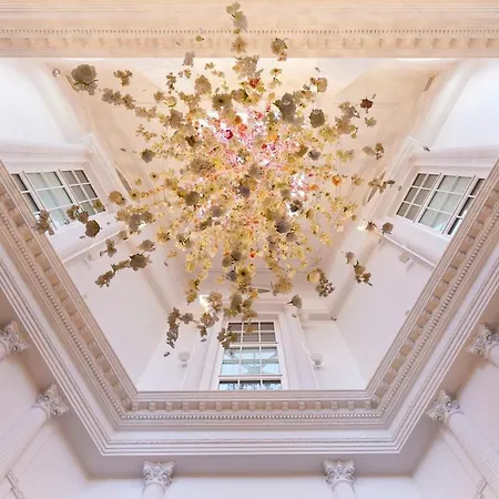 The Davenport 4* Dublin