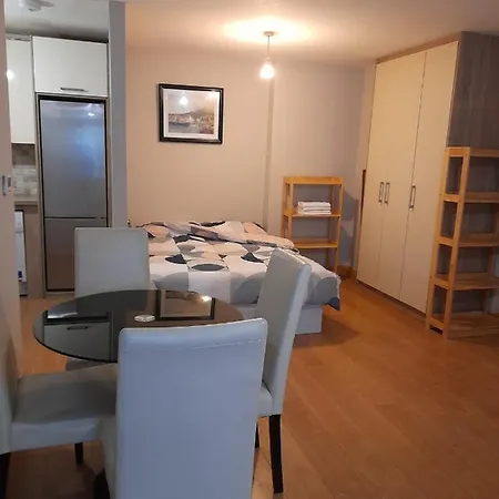 Orange Accomodation