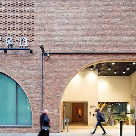 Hotell Wren Urban Nest 4*