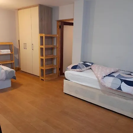 Apartment Orange Accomodation
