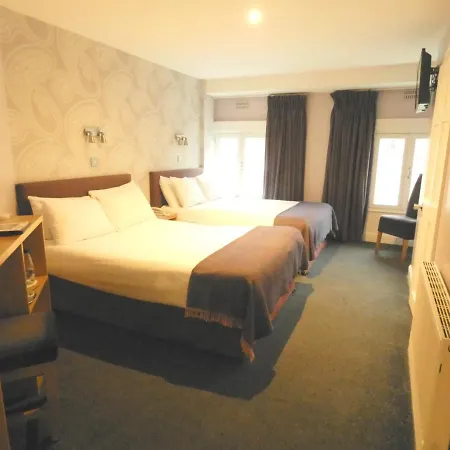 Jackson Court 2*