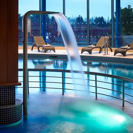 Hotel Castleknock 4*