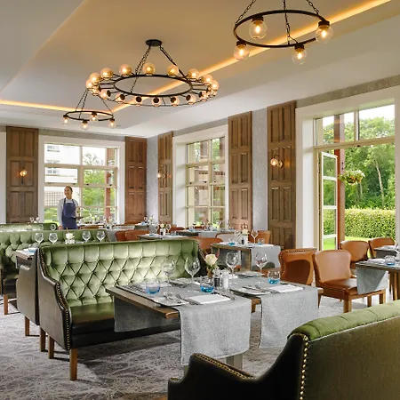Hotel Castleknock 4*