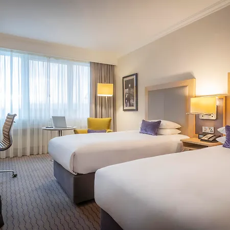 Hotel Clayton Burlington Road 4*