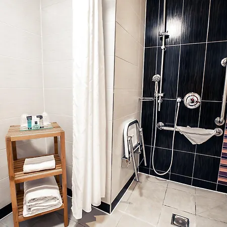 Ξενοδοχείο Crowne Plaza Dublin By Ihg 4*