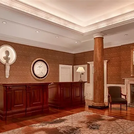 The College Hotel, Autograph Collection 5*