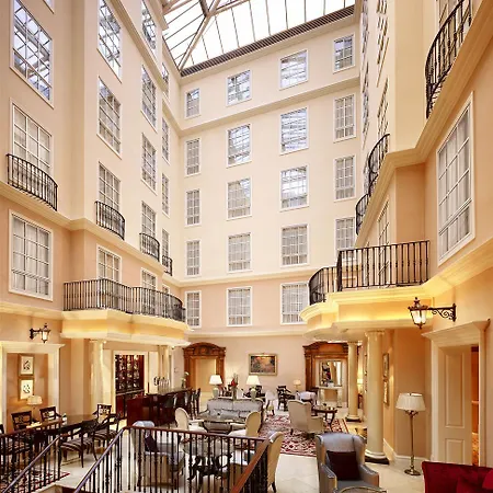 The College Hotel, Autograph Collection Hotell Dublin