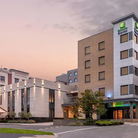 Express Dublin-airport By Ihg 3*