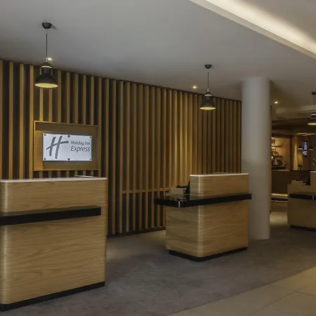 Hotel Express Dublin-airport By Ihg 3*