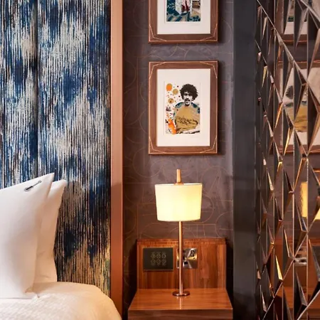 Nyx Christchurch Hotel 4*