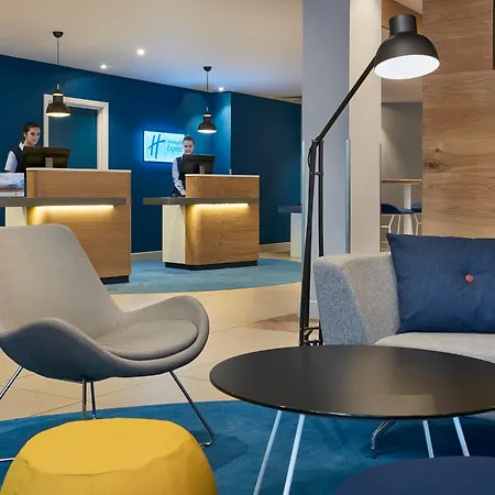 Hotel Express Centre By Ihg 3*