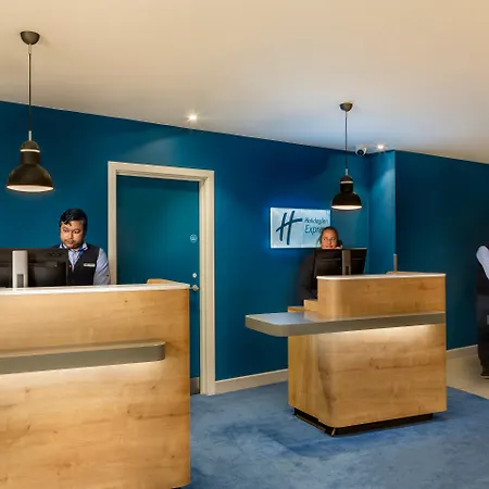 Hotel Express Centre By Ihg Dublín