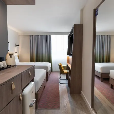 Отель Hampton By Hilton Centre Дублин