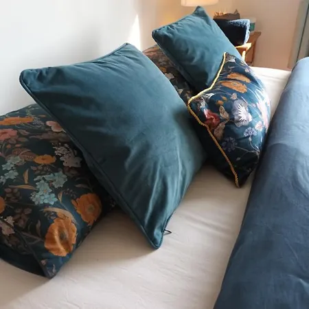 Проживание в семье Happy Guest