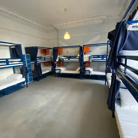 Hostel Dorms
