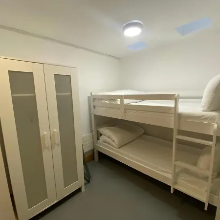 Hostel Dorms *