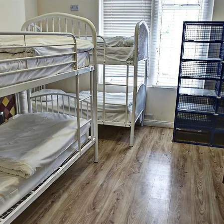The Times - Camden Place Hostel *