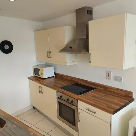Apartment Northwood, Luxury