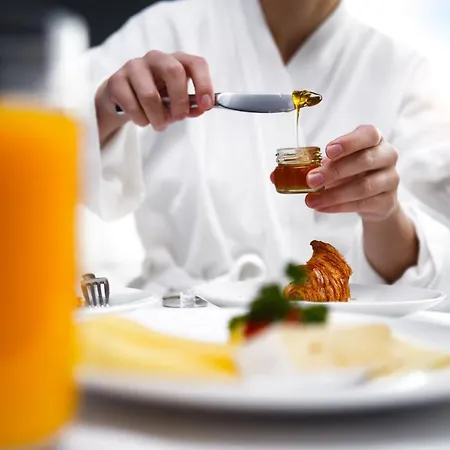 Crowne Plaza Dublin By Ihg Blanchardstown