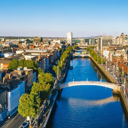 Crowne Plaza Dublin By Ihg Hotel