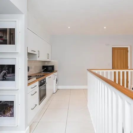 Liptons Court - Irish Group Apartment Dublin