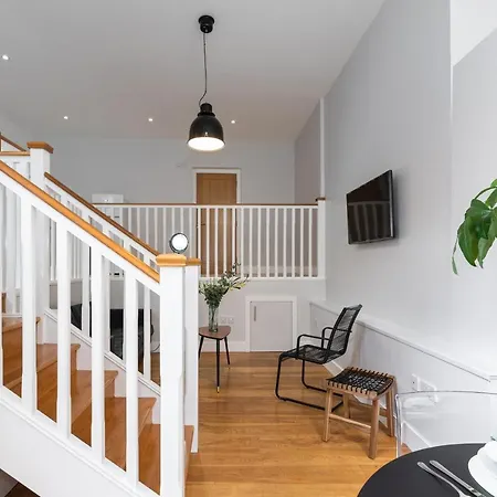 Liptons Court - Irish Group Apartment Dublin