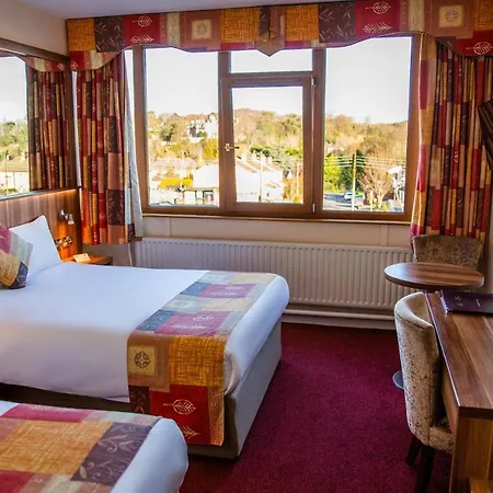 Hotel West County 3*