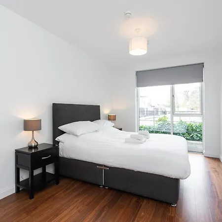 Fernbank Apartament *