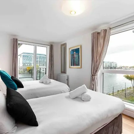 Waterfront Luxury * Dublin