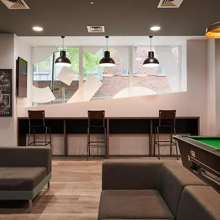 Stylish & Private At Binary Hub In * Dublin
