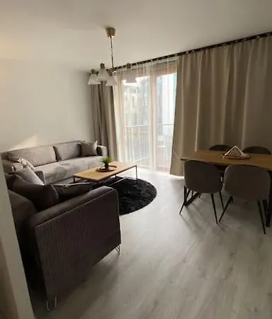 Stunning Modern 2bed Near City& Airport Dublino