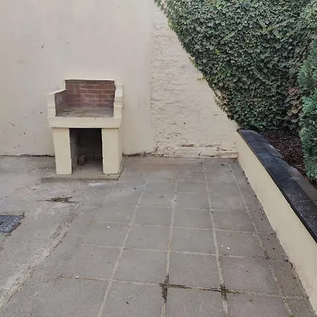 Recently Renovated City House *