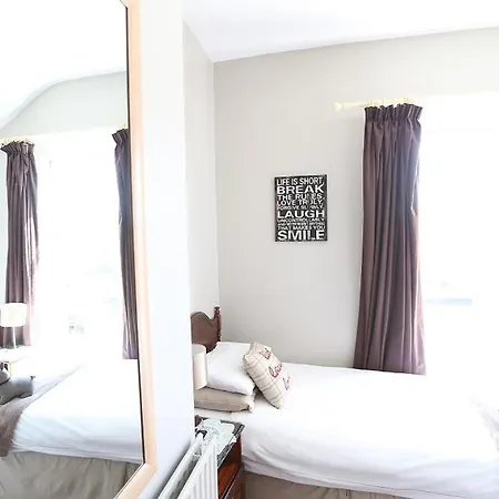 Wise Guest house