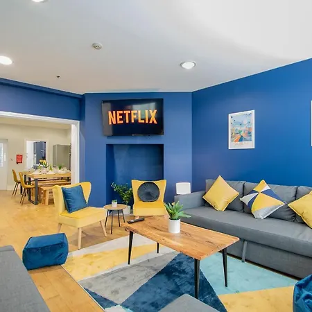 Holiday home The Yellow Door By Shortstays Dublin