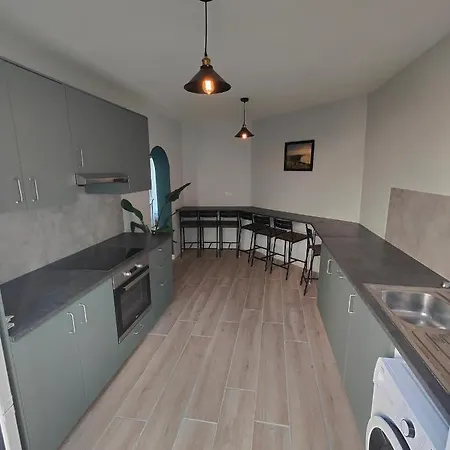 Recently Renovated City House Holiday home