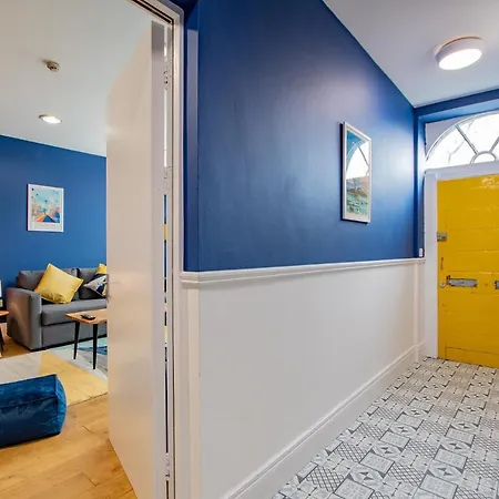 The Yellow Door By Shortstays Dublin