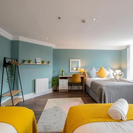 Holiday home The Yellow Door By Shortstays Dublin